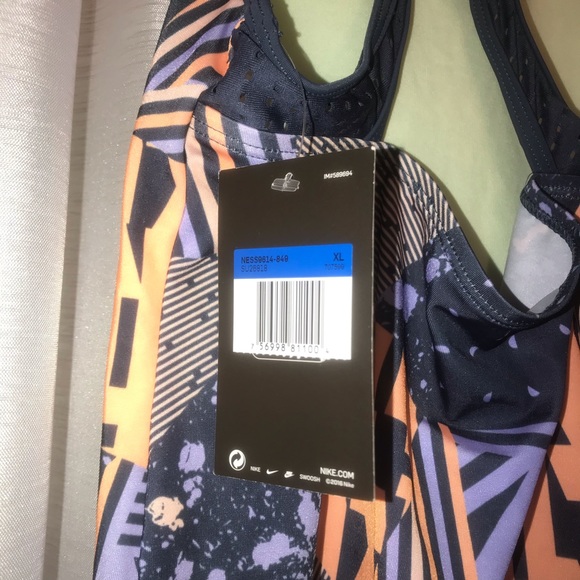 Nike Girl’s Mash Up Racerback Tankini XL - Picture 4 of 4